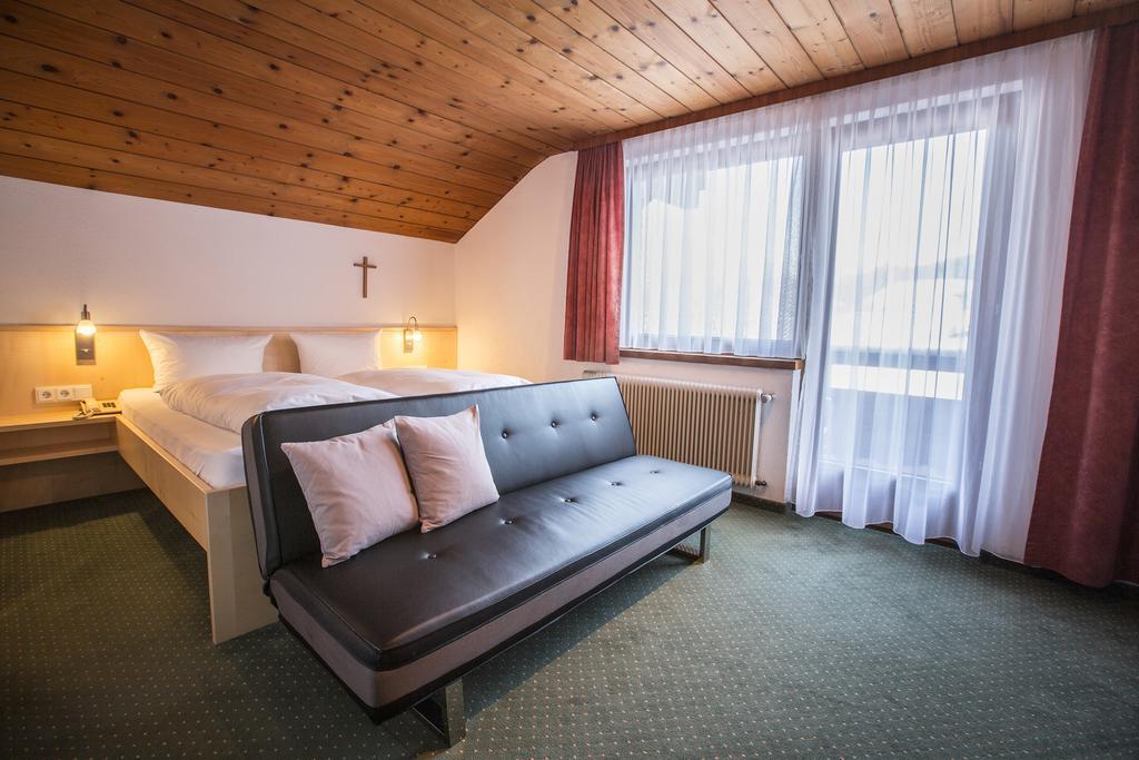 Gästehaus-Pension Barbara Andelsbuch Ruang foto